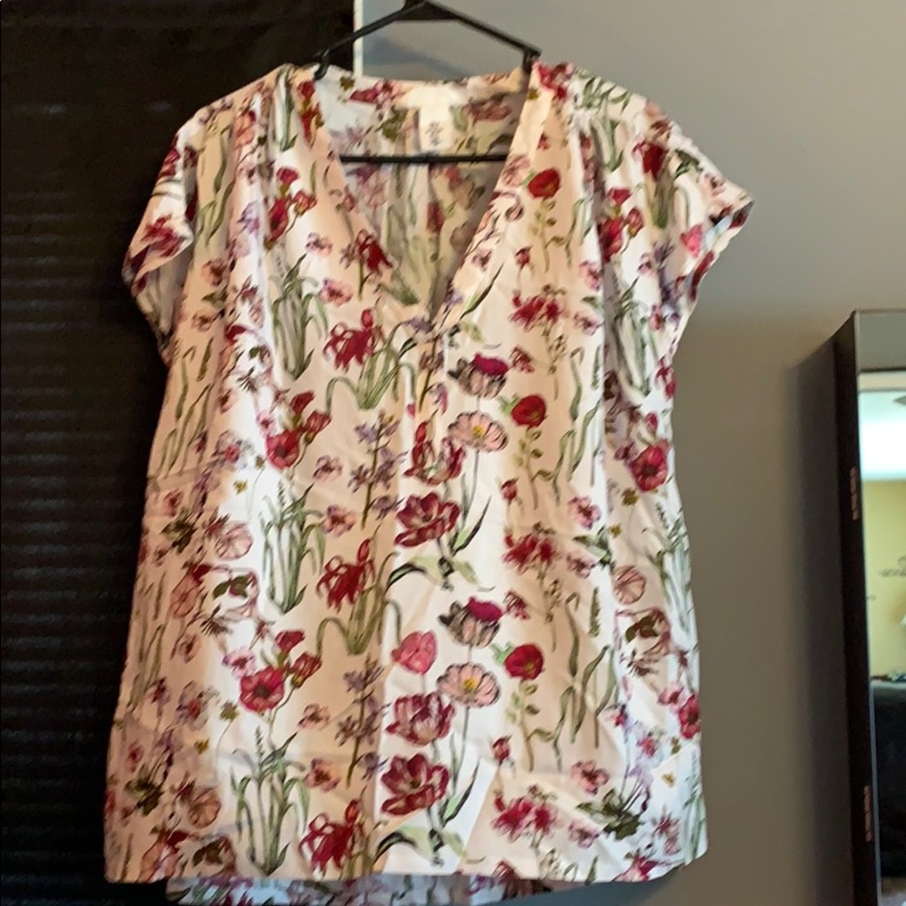 Flowy floral top